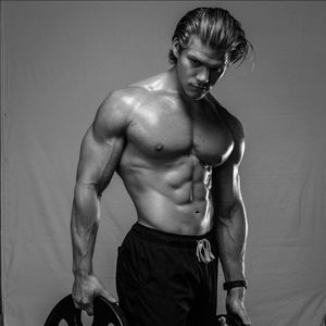 Meet your Posher, Kurt Heeren.